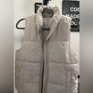 abercrombie kids light beige puffer vest